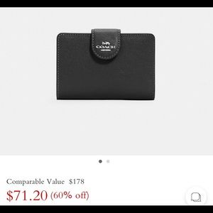 Coach Medium Corner Zip Wallet